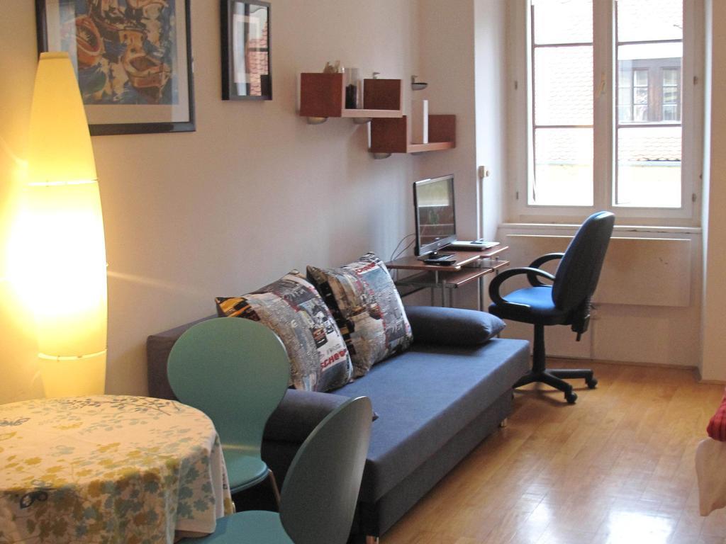 Apartments Lina - Center With Free Parking! Zagreb Zimmer foto